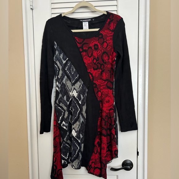 The Pyramid Collection Abstract Dress Women’s Size XS/S - Picture 2 of 5